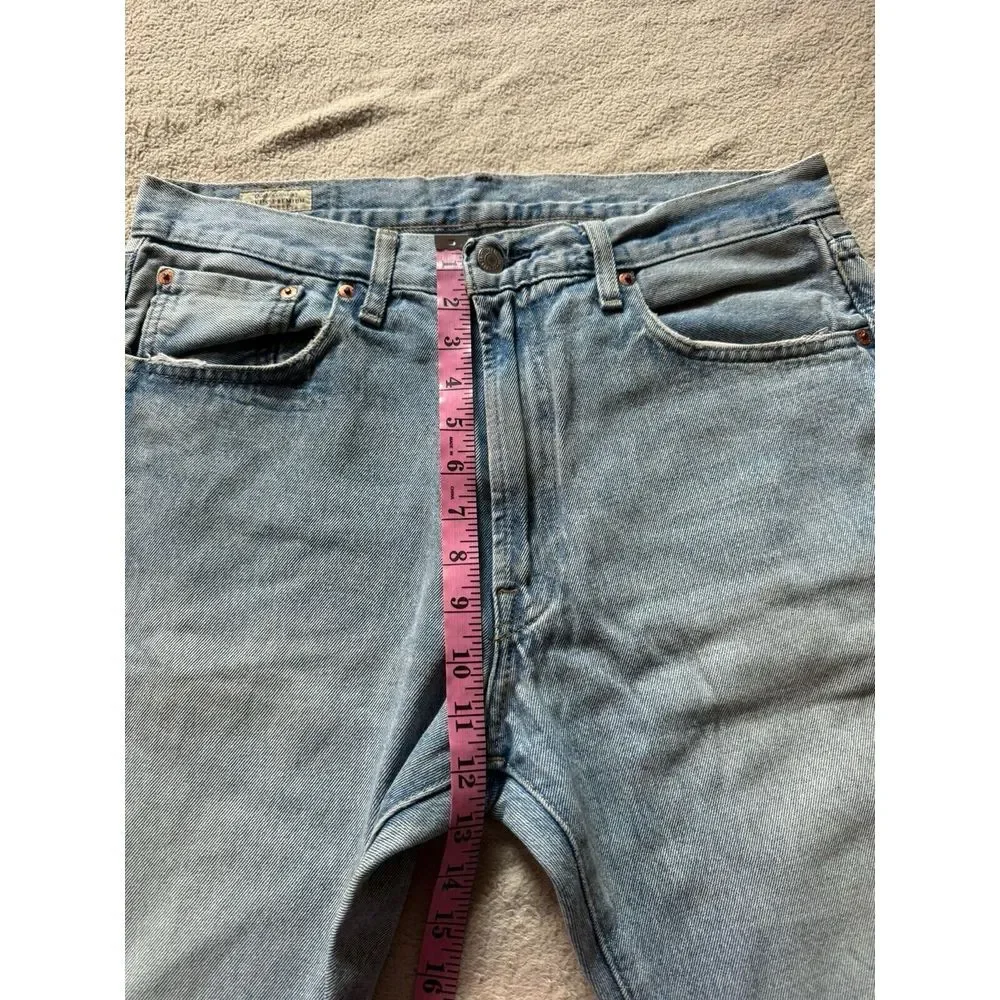Levi's Men's Lot 551 Z Light Wash Straight Jeans Distressed Denim Blue ‎ Size 33